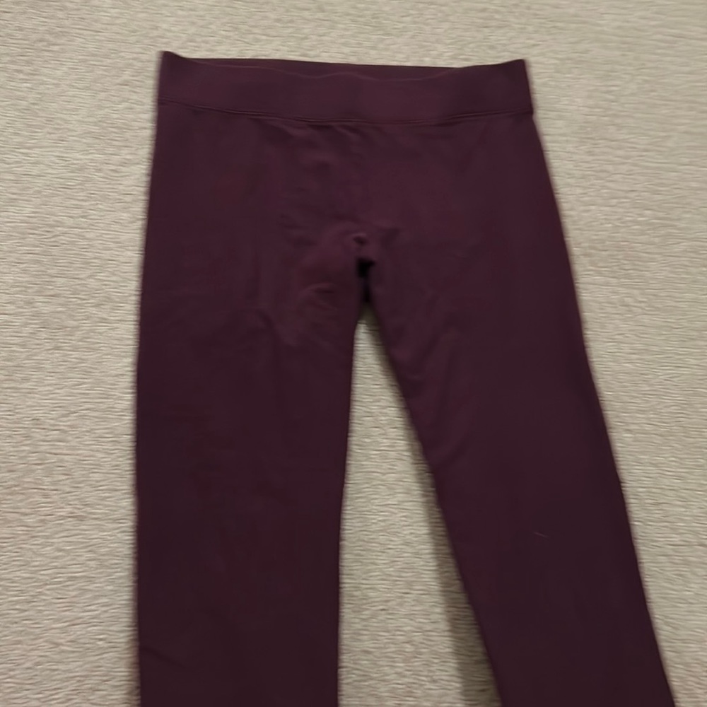 Burgundy American Eagle Leggings